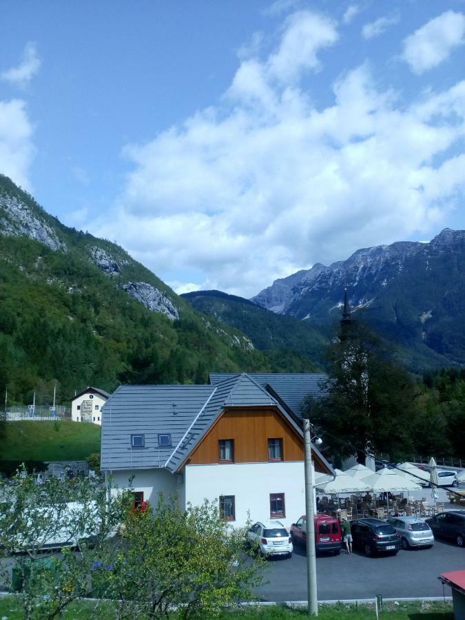 Apartma Pod Rozem Soča Exteriér fotografie