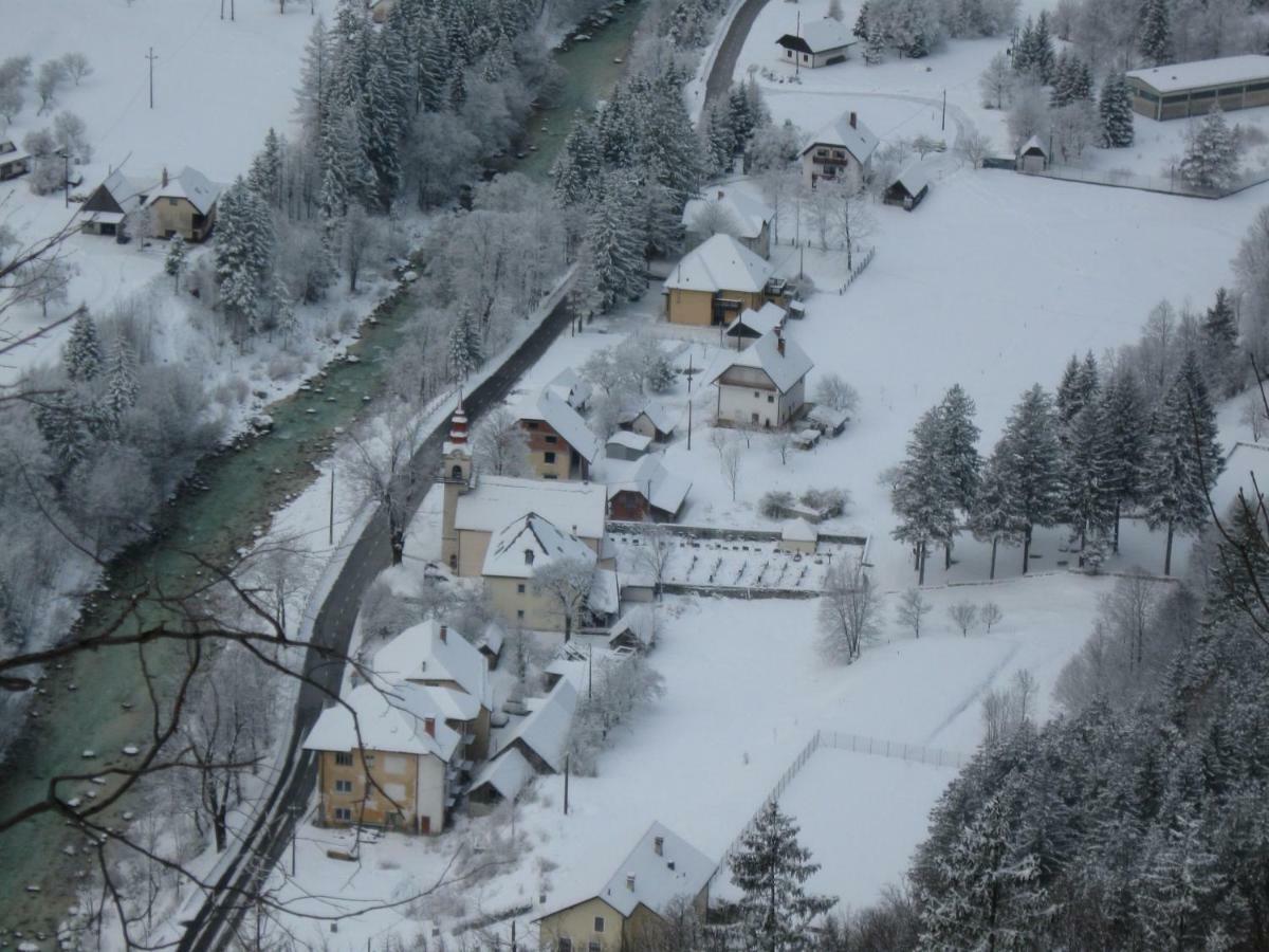 Apartma Pod Rozem Soča Exteriér fotografie